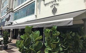 H Boutique Hotel Xplorer Loke Yew